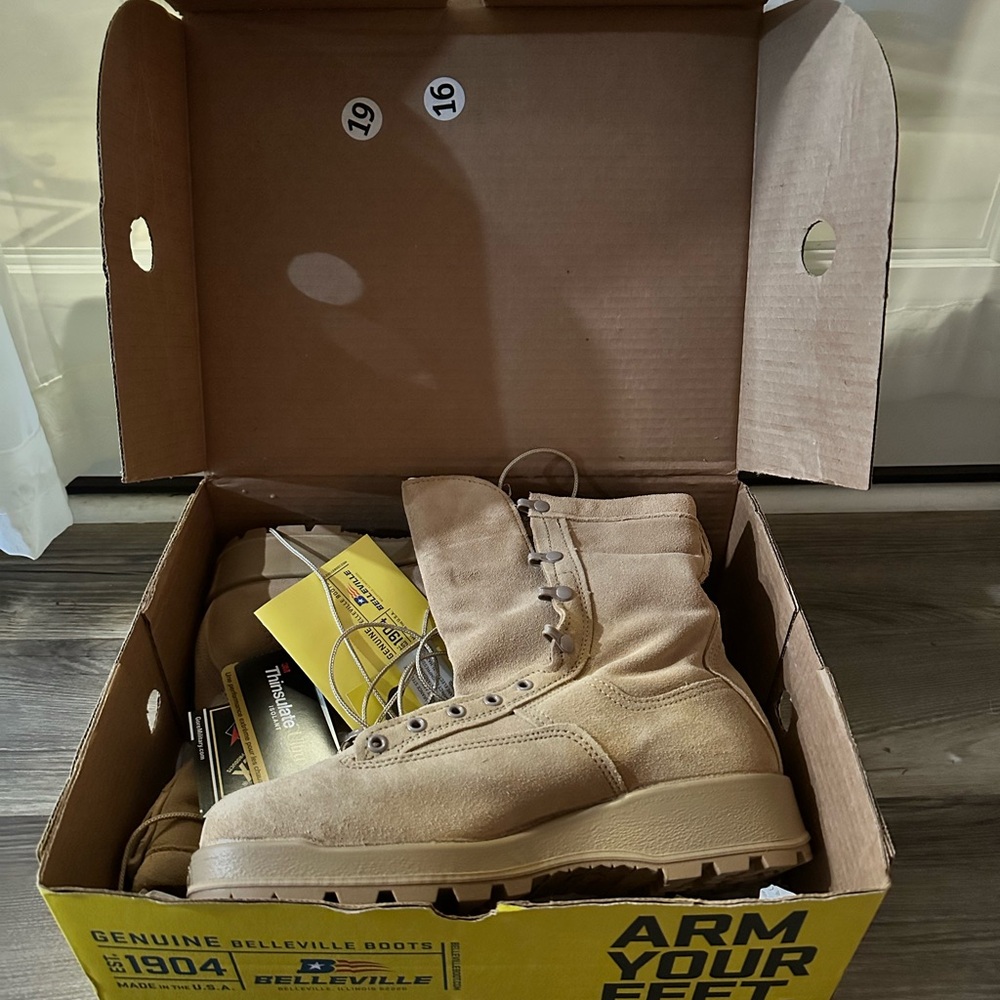 Belleville Tan Military Boots